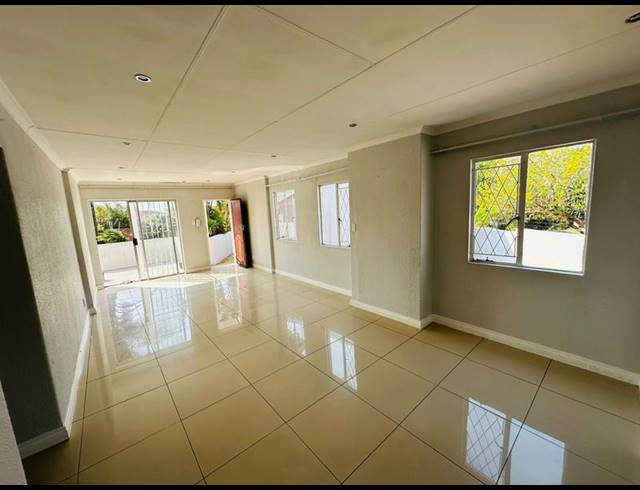 3 BEDROOM PROPERTY TO RENT IN COUNTRY VIEW